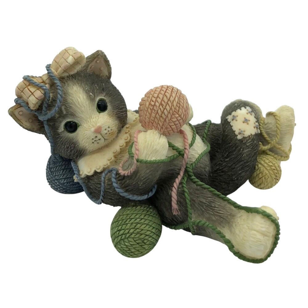 Vtg Calico Kittens Cat Feline Figurine Enesco “I’m All Wrapped Up Over You”